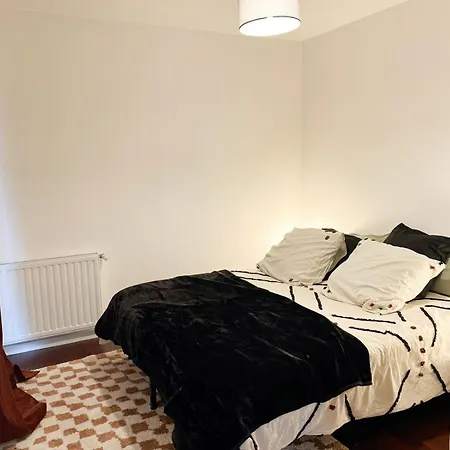 - Cdg & Asterix Apartment *